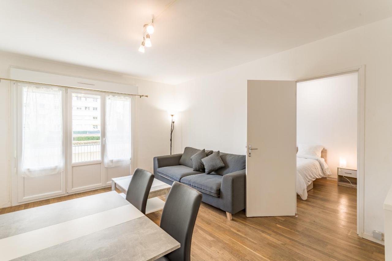 Spacieux Appartement - 6 Personnes - Parking Gratuit Saint-André-les-Vergers Exterior photo