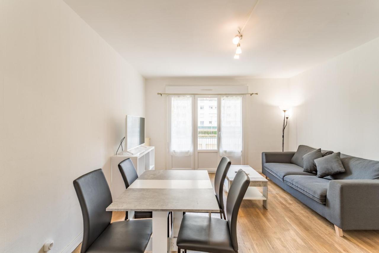 Spacieux Appartement - 6 Personnes - Parking Gratuit Saint-André-les-Vergers Exterior photo