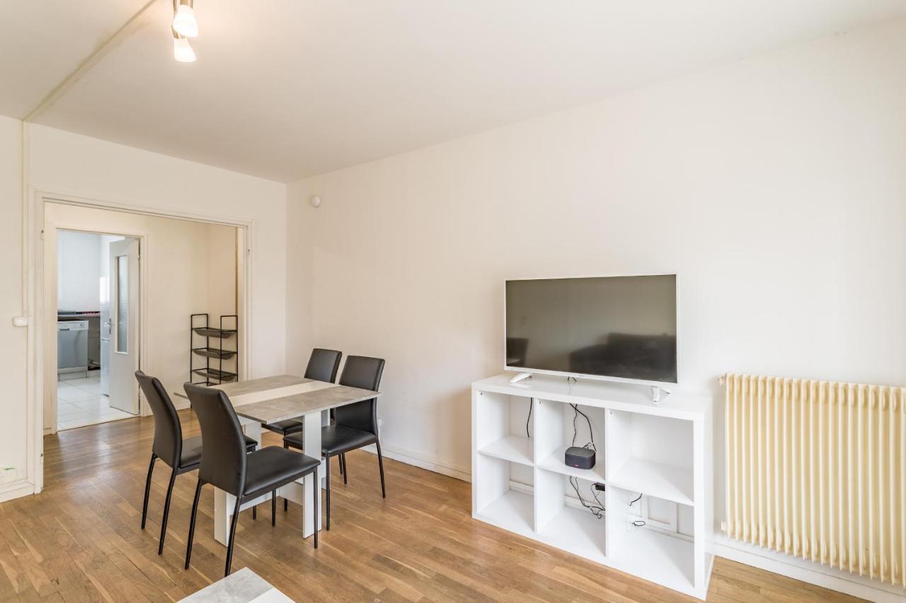 Spacieux Appartement - 6 Personnes - Parking Gratuit Saint-André-les-Vergers Exterior photo