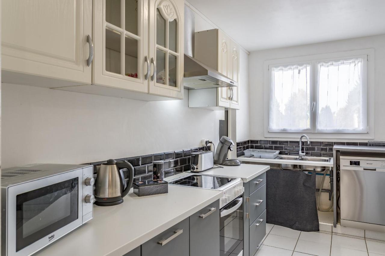 Spacieux Appartement - 6 Personnes - Parking Gratuit Saint-André-les-Vergers Exterior photo