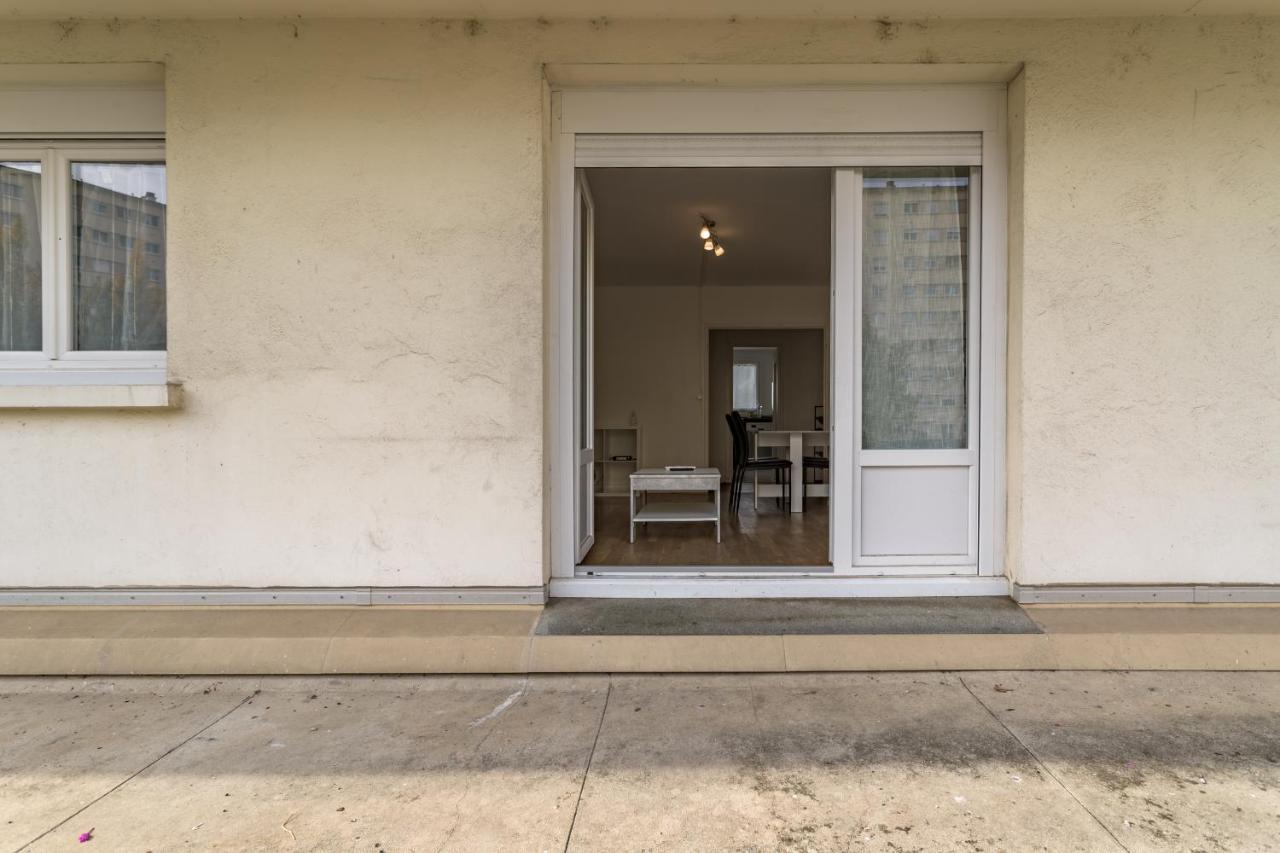 Spacieux Appartement - 6 Personnes - Parking Gratuit Saint-André-les-Vergers Exterior photo