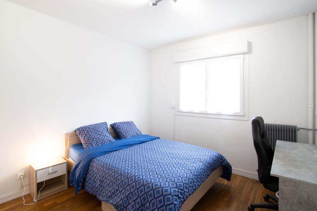 Spacieux Appartement - 6 Personnes - Parking Gratuit Saint-André-les-Vergers Exterior photo