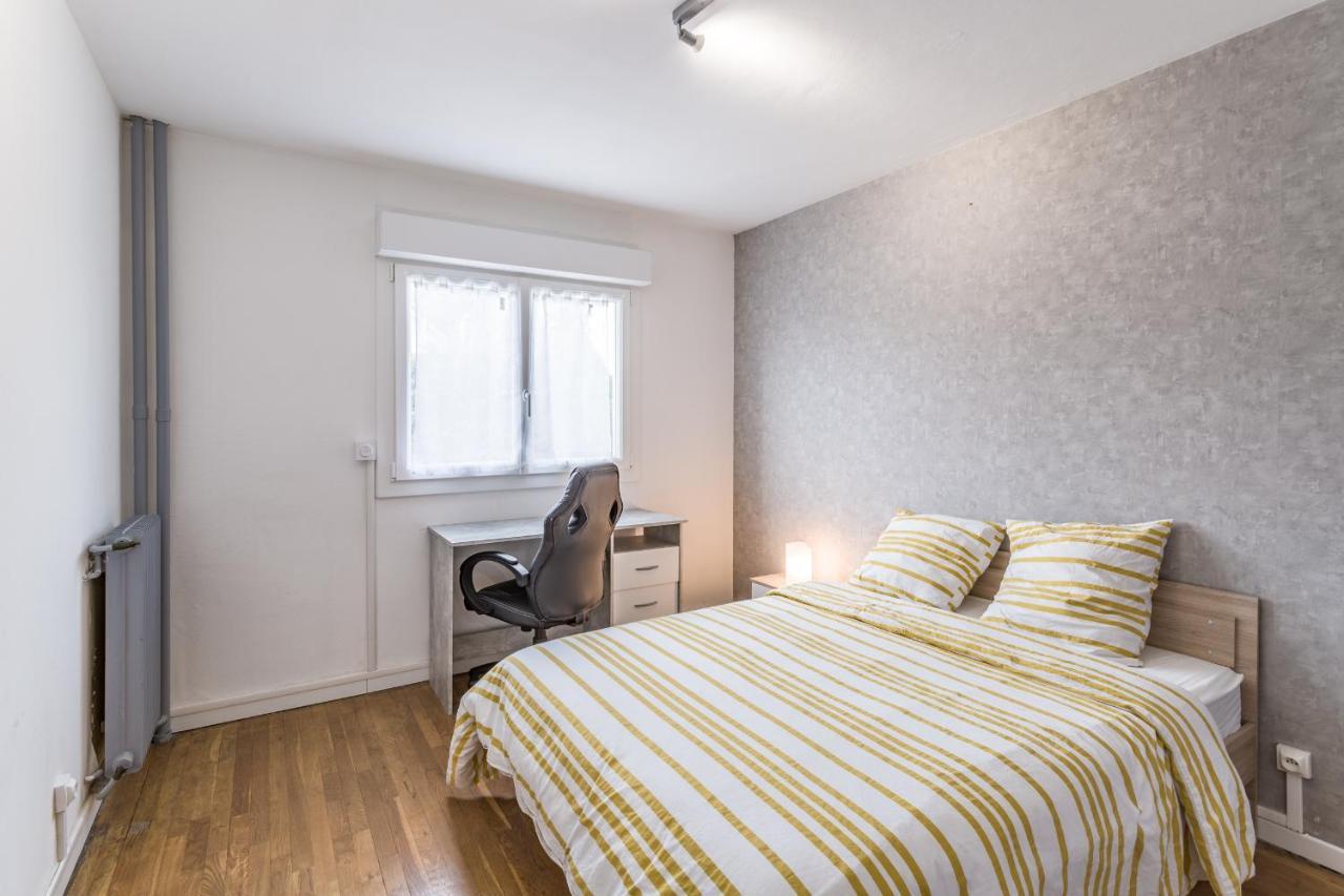 Spacieux Appartement - 6 Personnes - Parking Gratuit Saint-André-les-Vergers Exterior photo